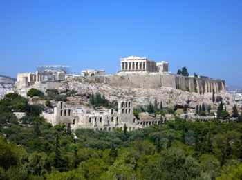 This photo of the Acropolis in Athens, Greece was taken by photographer Konstantinos Dafalias from Linz, Austria.